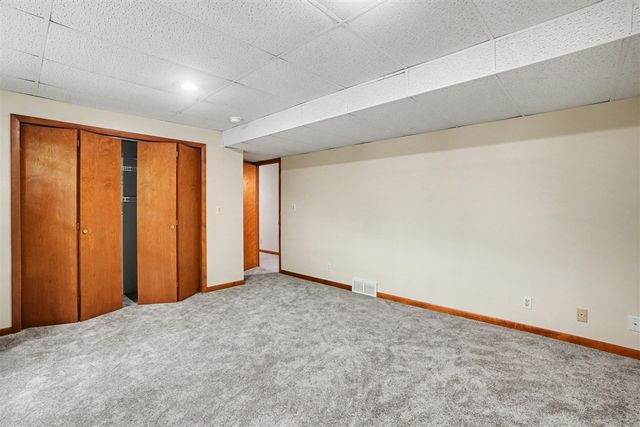 16137 Comstock Street, Grand Haven, MI 49417