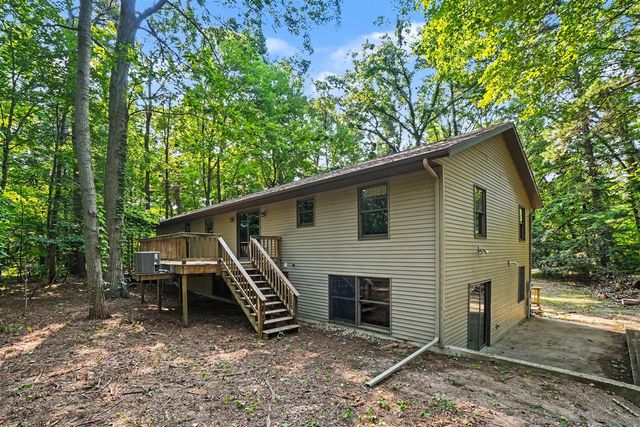 16137 Comstock Street, Grand Haven, MI 49417