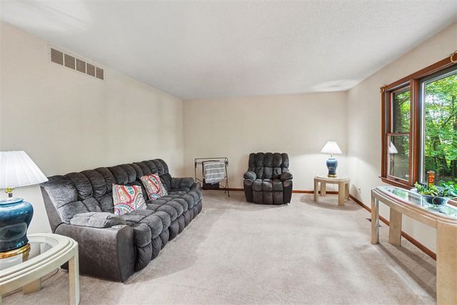 16137 Comstock Street, Grand Haven, MI 49417