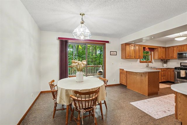 16137 Comstock Street, Grand Haven, MI 49417