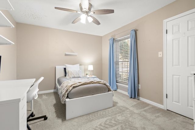 1102 Trophy Club Drive, Roanoke, TX 76262