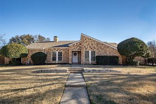 1102 Trophy Club Drive, Roanoke, TX 76262