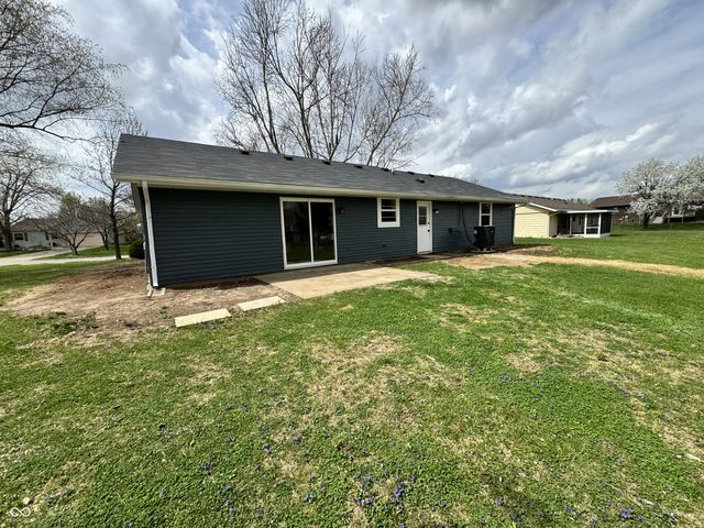 127 Pilgrim Court, Greenwood, IN 46142