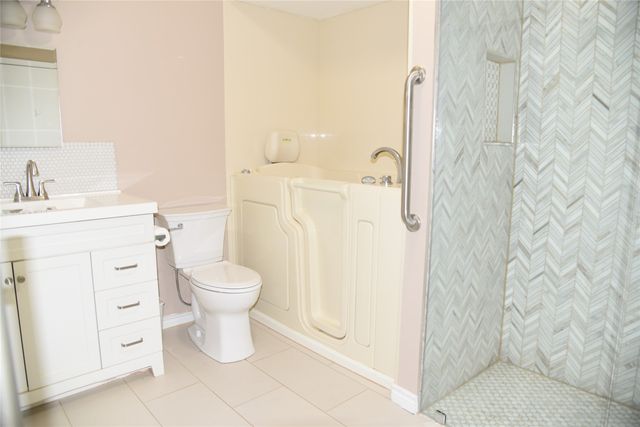 2521 W 5th Avenue, Corsicana, TX 75110