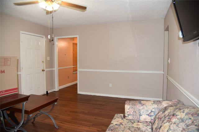 2521 W 5th Avenue, Corsicana, TX 75110
