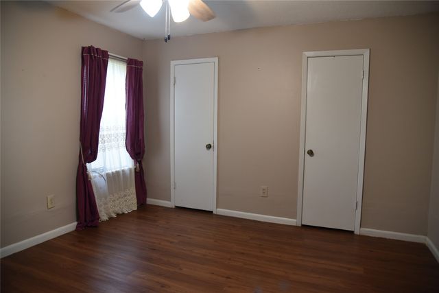 2521 W 5th Avenue, Corsicana, TX 75110