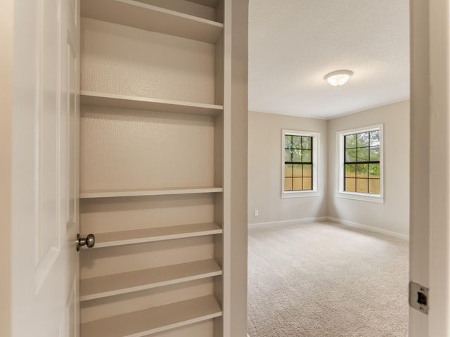 2502 Oak Drive, Bay City, TX 77414
