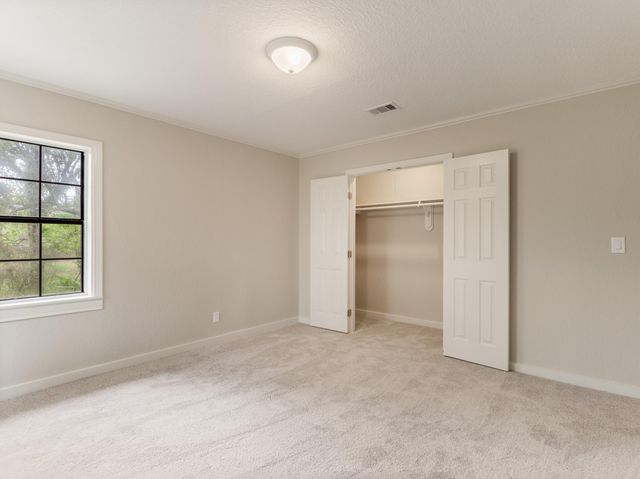 2502 Oak Drive, Bay City, TX 77414