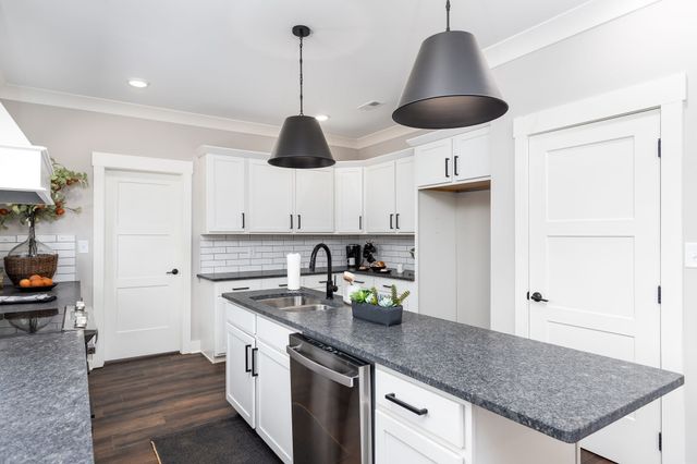 7133 Gentle Rain Road, Knoxville, TN 37920