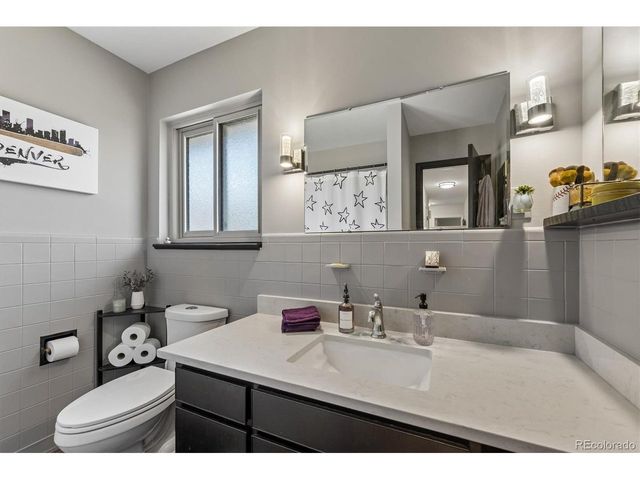 502 Tucson St, Aurora, CO 80011