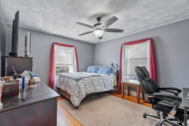 3 Southwick Rd, Peabody, MA 01960