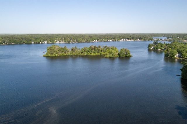 254 Lakeside Road, Hanson, MA 02341