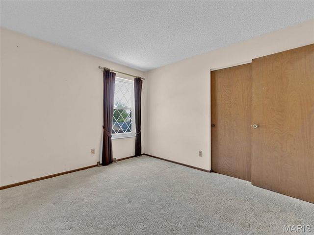 3566 Crowndun Drive, St Louis, MO 63129