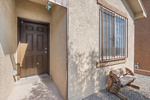 10039 Andrews Avenue SW, Albuquerque, NM 87121