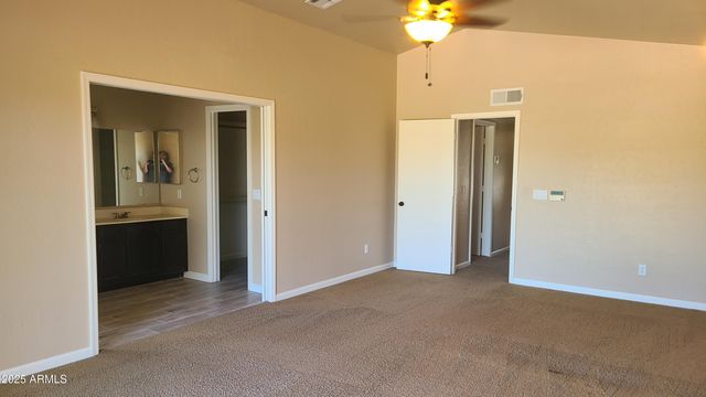 1002 E HEARNE Way, Gilbert, AZ 85234
