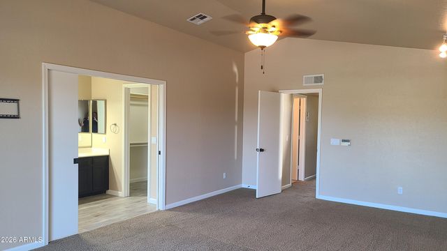 1002 E HEARNE Way, Gilbert, AZ 85234