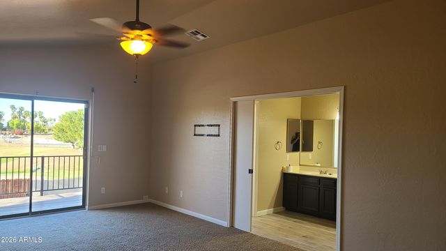 1002 E HEARNE Way, Gilbert, AZ 85234