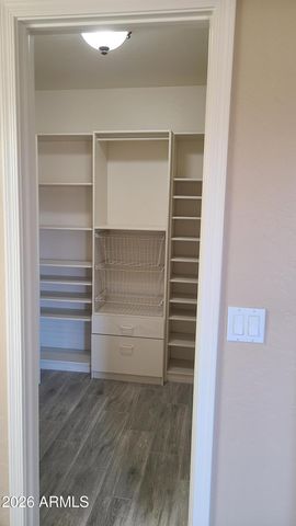 1002 E HEARNE Way, Gilbert, AZ 85234