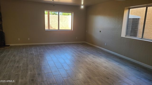 1002 E HEARNE Way, Gilbert, AZ 85234