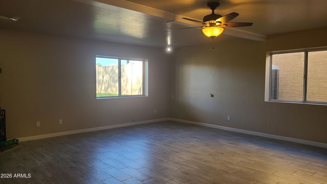 1002 E HEARNE Way, Gilbert, AZ 85234