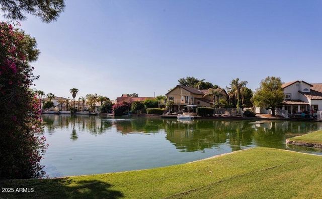 1002 E HEARNE Way, Gilbert, AZ 85234