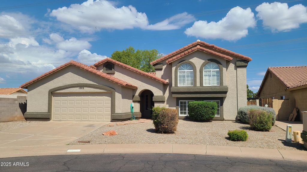 1002 E HEARNE Way, Gilbert, AZ 85234