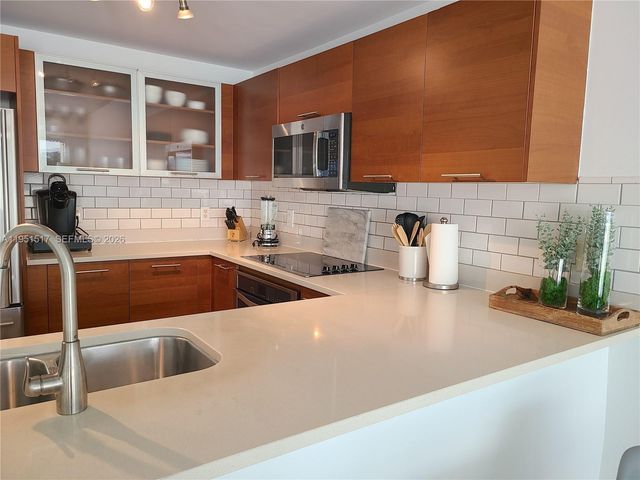 3250 NE 1st Ave 518, Miami, FL 33137