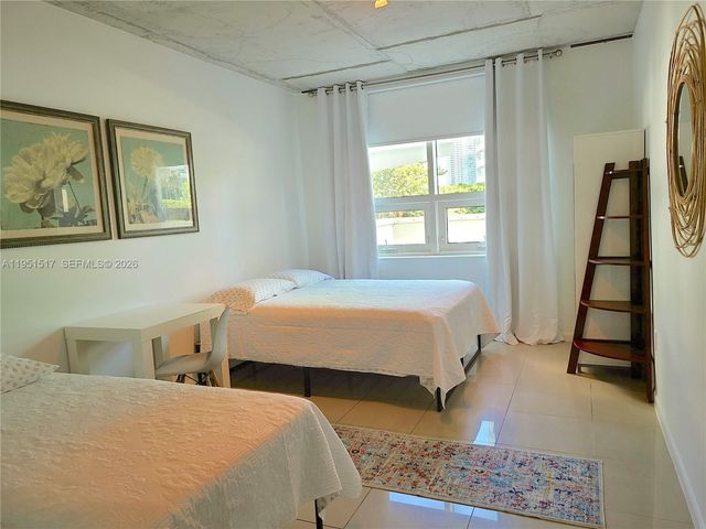 3250 NE 1st Ave 518, Miami, FL 33137