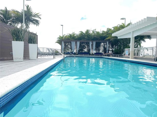 3250 NE 1st Ave 518, Miami, FL 33137