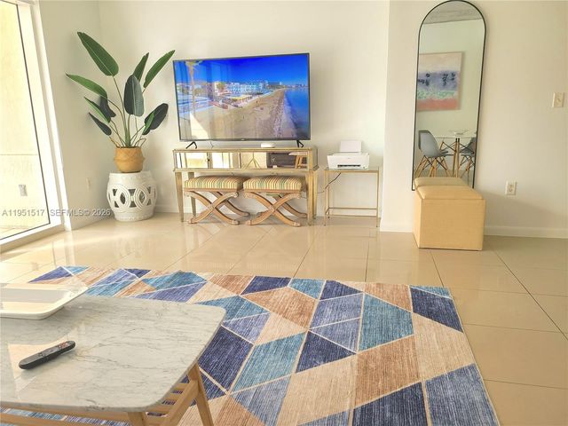 3250 NE 1st Ave 518, Miami, FL 33137