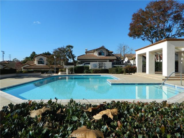 888 Via Maria, Upland, CA 91784