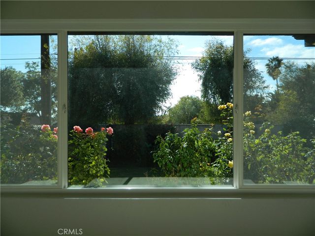 888 Via Maria, Upland, CA 91784