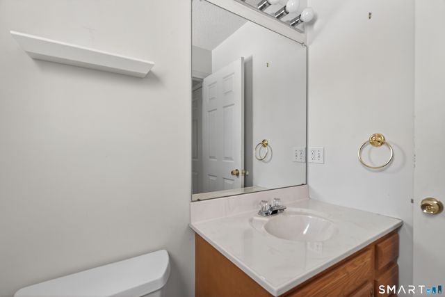 230 White Oak Way, Torrington, CT 06790