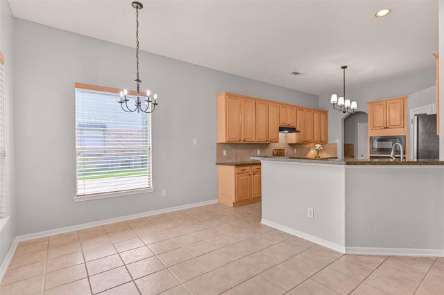 2835 Fairway Drive, Friendswood, TX 77546