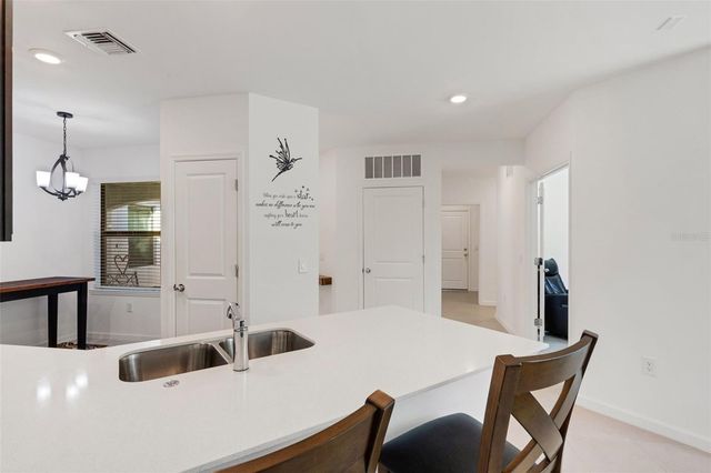 6471 SILVERSTAR DRIVE, Sarasota, FL 34240