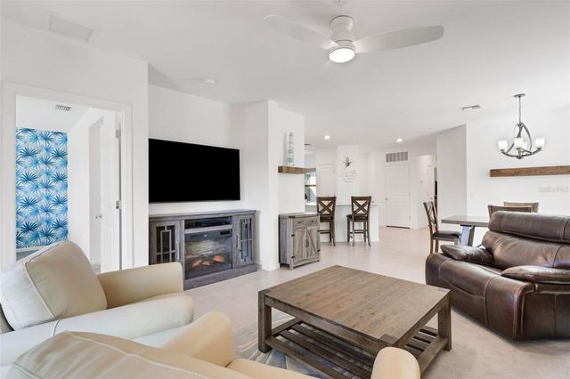 6471 SILVERSTAR DRIVE, Sarasota, FL 34240