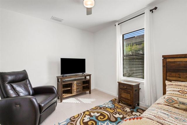 6471 SILVERSTAR DRIVE, Sarasota, FL 34240