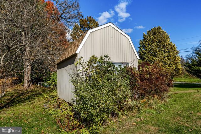 466 WITMER RD, Mohnton, PA 19540