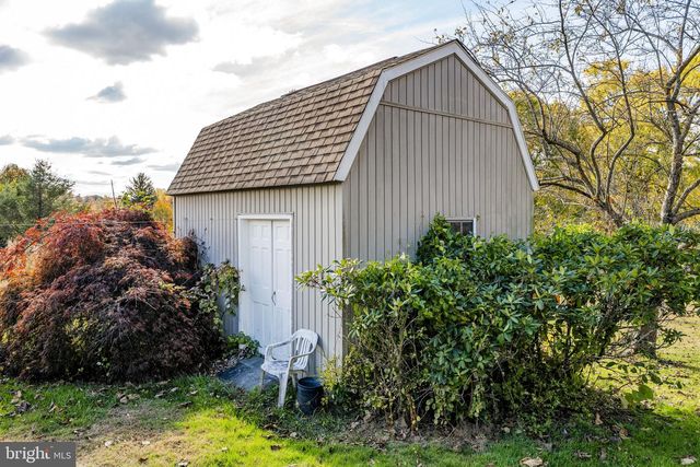 466 WITMER RD, Mohnton, PA 19540