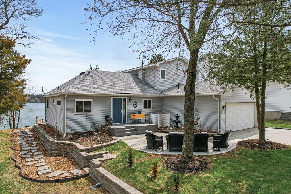 14320 284th Avenue NW, Zimmerman, MN 55398