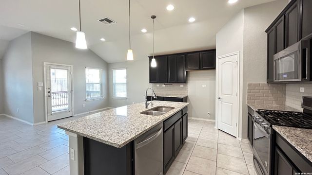 1607 ARGOS STAR, San Antonio, TX 78245