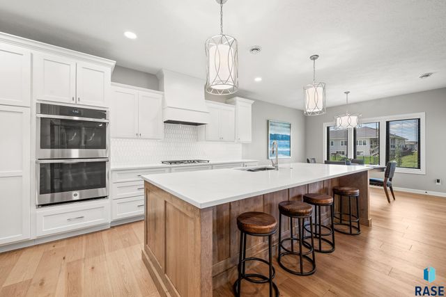 431 Brody Ct Court, Harrisburg, SD 57032