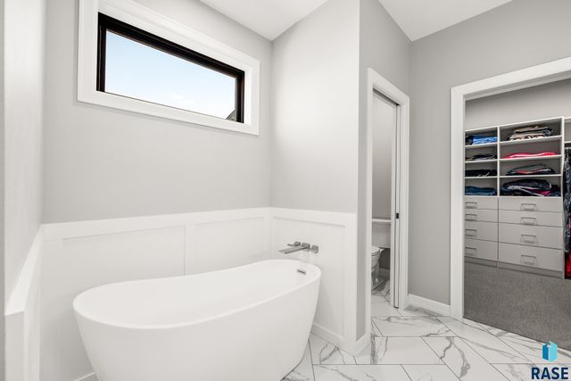 431 Brody Ct Court, Harrisburg, SD 57032