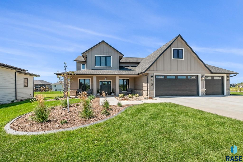 431 Brody Ct Court, Harrisburg, SD 57032