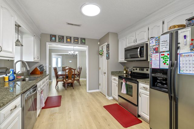 1285 Inabinet Drive, Sumter, SC 29154