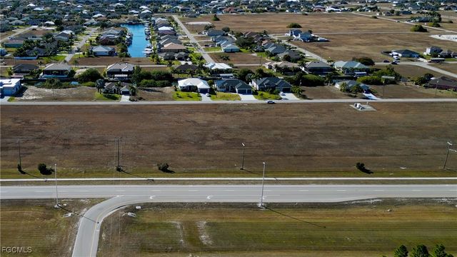 528-600 Burnt Store RD N, Cape Coral, FL 33993