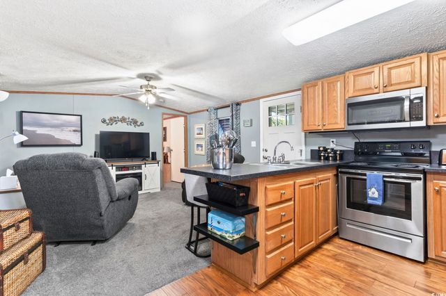 1605 Embers Dr., North Myrtle Beach, SC 29582