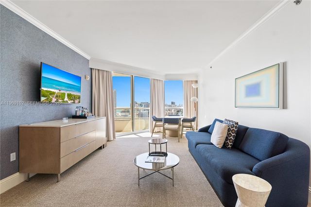 4401 Collins Ave 1706, Miami Beach, FL 33140