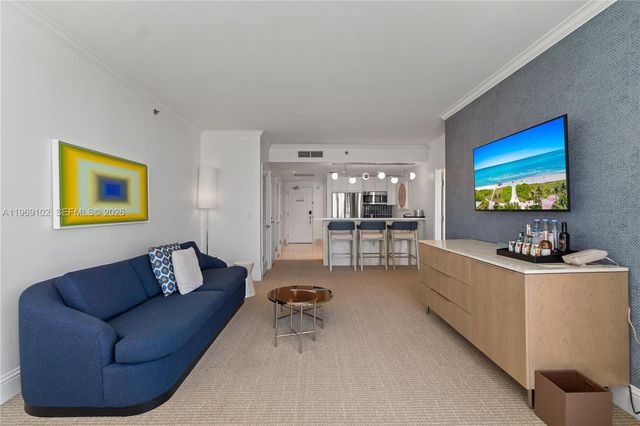 4401 Collins Ave 1706, Miami Beach, FL 33140