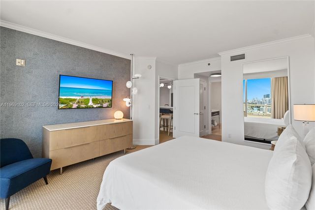 4401 Collins Ave 1706, Miami Beach, FL 33140